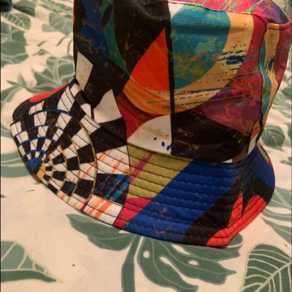 Abstract bucket hat